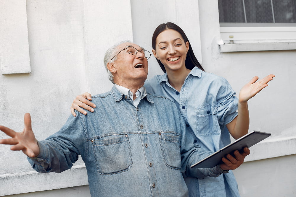 ¿Qué beneficios tienen las relaciones interpersonales entre jóvenes y ancianos?